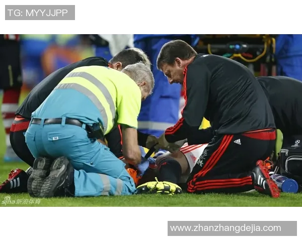 球星在足球场意外受伤的瞬间背后:影响、恢复与职业生涯的挑战