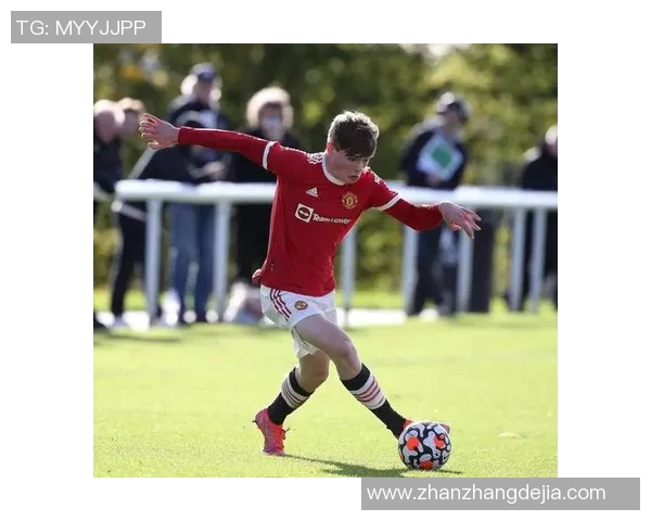 足球天才阿拉巴斯是谁 他如何崭露头角并成为全球关注的焦点 足球天才阿拉巴斯是谁 他如何崭露头角并成为全球关注的焦点