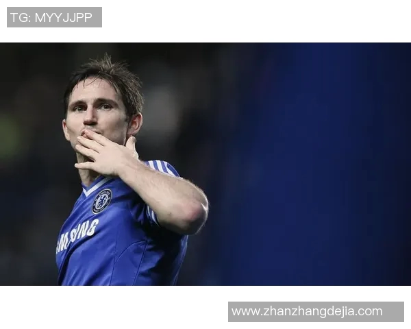 光头足球球星的传奇之路:从草根到世界舞台的荣耀与坚持 光头足球球星的传奇之路:从草根到世界舞台的荣耀与坚持